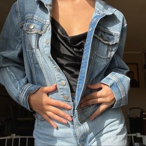 the CUTEST Jean Jacket